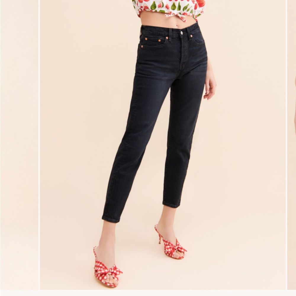 Levi’s Wedgie Icon Fit Jeans